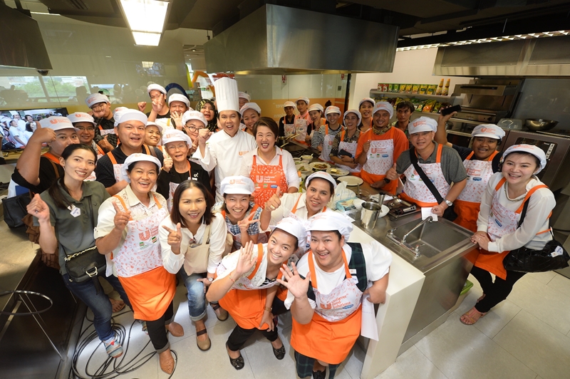 “เวิร์คช็อปเปิดครัว UFS ปรุงชีวิตพิชิตฝัน”