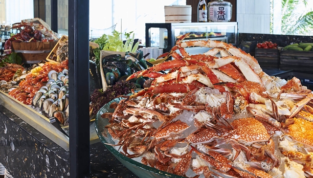 amaya-food-gallery-deli-seafood-2