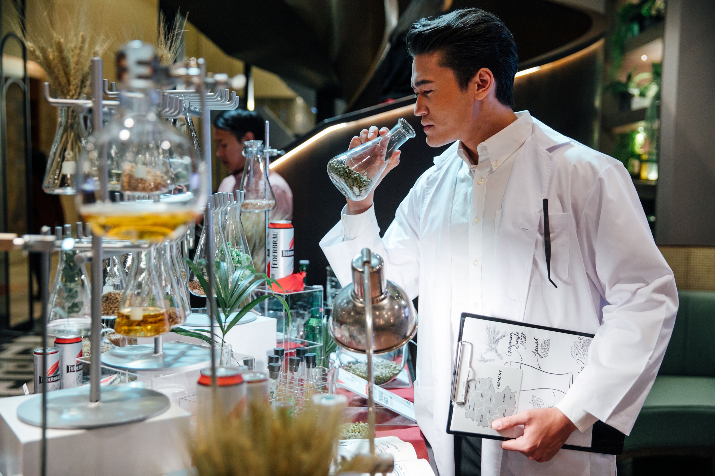 รู้มั๊ย!!! อะไรซ่อนอยู่ใน “เฟเดอร์บรอย -Federbräu”