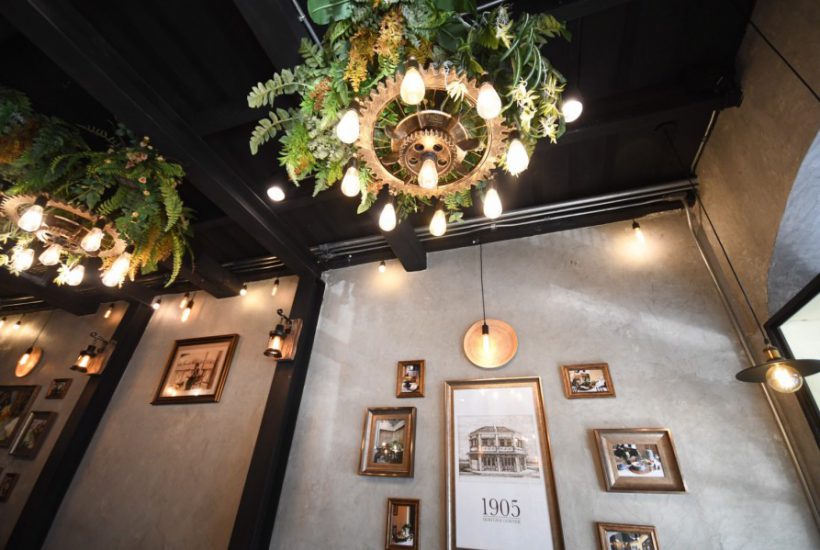 ร้านอาหารไทยอัญญา ถนน บำรุงเมือง ขอเสนอ “ชุดอาหารไทยครบรส”ในราคา​299​บาท