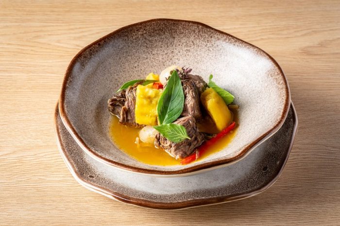 ร้านอาหารคำหอมชวนทุกท่านสัมผัสประสบการณ์ “เชฟเทเบิ้ล” สุดพิเศษ 2 รอบ จาก เชฟเอียน กิตติชัย 14 และ 26 กรกฎาคม 2568 นี้